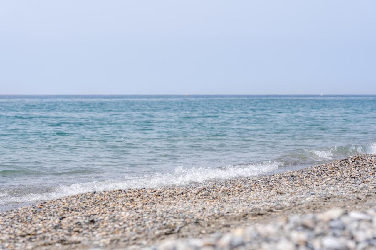 Lujo Frente Al Mar. Luxury On The Beachfront. Motril Bagian luar foto