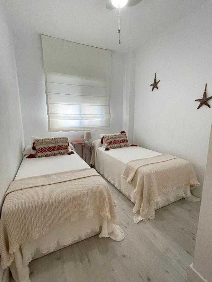 Lujo Frente Al Mar. Luxury On The Beachfront. Motril Bagian luar foto