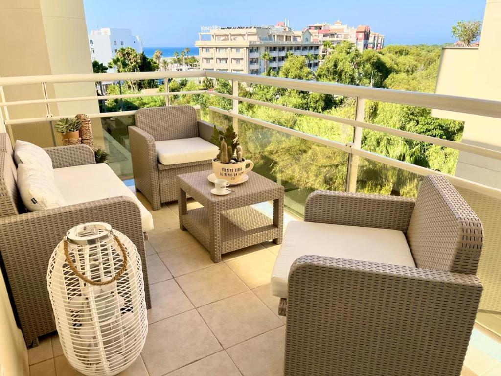 Lujo Frente Al Mar. Luxury On The Beachfront. Motril Bagian luar foto